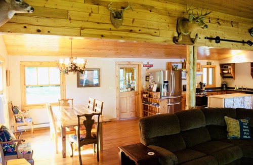Phillips House | Ruffed Grouse Lodge on Wilson Lake