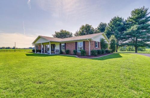 Windsor House | Russell Springs Getaway, 10 Mi to Lake Cumberland!