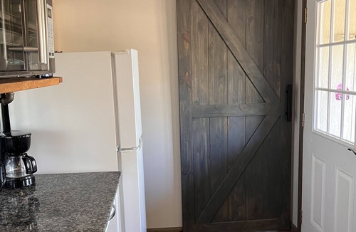 Eureka Springs Cabin | Rustic Boondock - Peaceful tiny home on 143 acres!