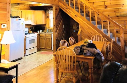 Hico Cabin | Rustic Cabin Rental in the Wilderness near Beckley, West Virginia