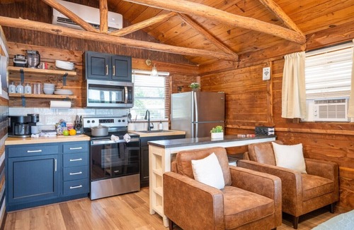 Hemphill Cabin | Rustic Cedar Waterfront Cabin 8 on Toledo Bend