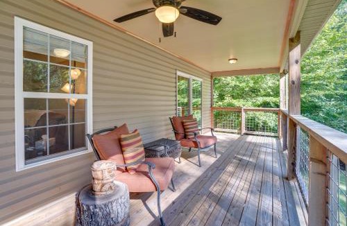 Cadiz House | Rustic Retreat in Cadiz: On Lake Barkley