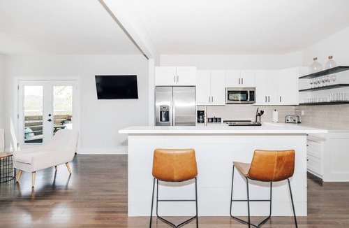 Woodfin House | Sage House - less than 3 miles to downtown AVL