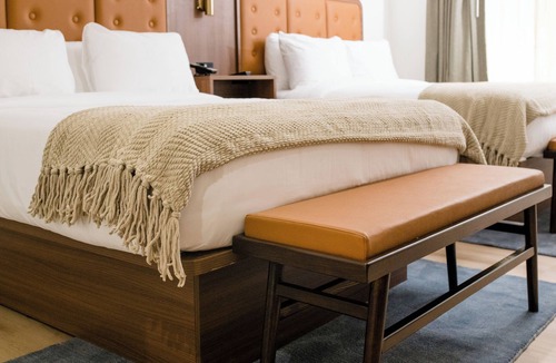Talbot's Corner Hotel | Salt Ranch Hotel