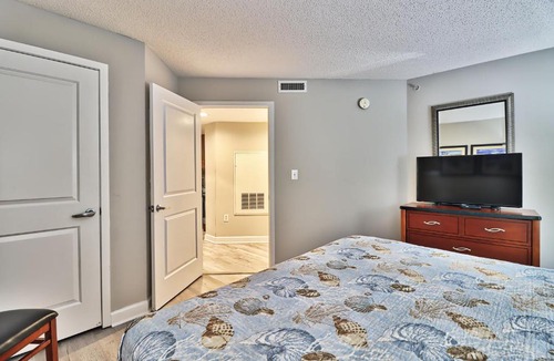 Downtown Myrtle Beach Apartment | Sandy Beach Resort 1805