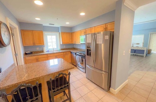 Daufuskie Island Condo | Sandy Feet Retreat-Penthouse- Included Golf Cart