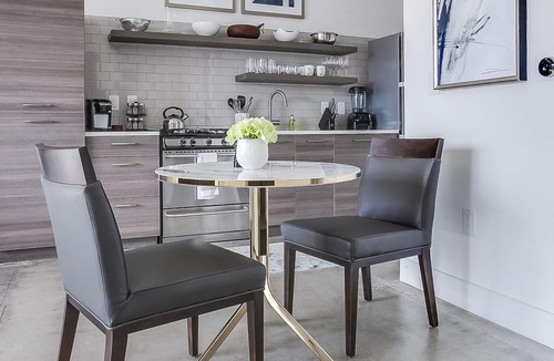 Virginia Highland Apartment | Sapphire Studio by Atlanta Luxury Rentals