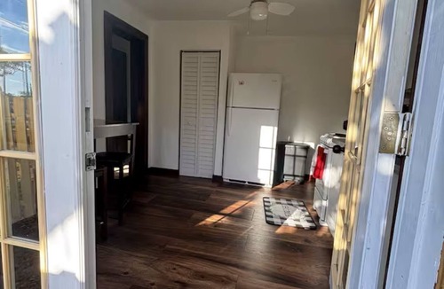 South Sarasota Apartment | Sarasota Apt Minutes to Siesta Key Beach