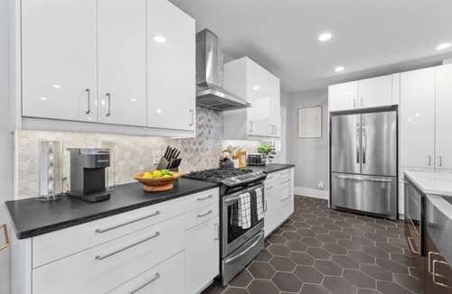 Lindley Park House | Scott Luxe Villa w Pool, Hot Tub & Games!