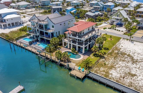 Navarre Beach House | Sea Turtle House-Sound View-Canal-Dock-Private Pool-Elevator