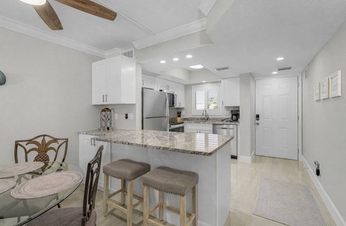 Mid Island Condo | Seaside 108 | Newly Renovated + Resort Amenities