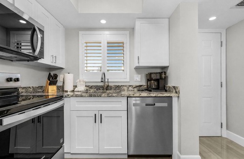 Mid Island Condo | Seaside 108 | Newly Renovated + Resort Amenities