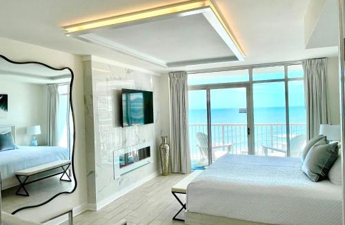 Arcadian Shores Apartment | Seawatch Resort Unit 1003 North Tower
