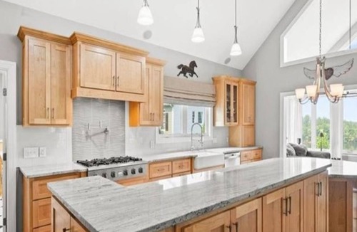 Granite Falls House | Secluded Lakefront Property: Sleeps 12, Private Dock, Library & Game Room