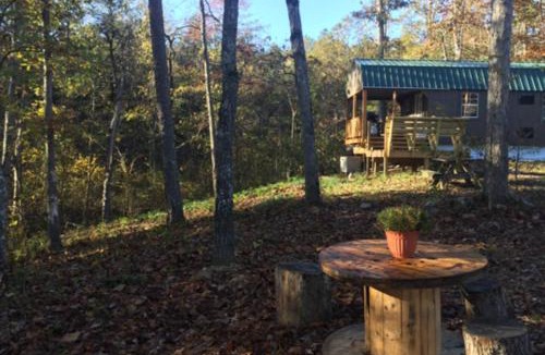 Eminence House | Secluded Ozarks Cabin in the woods Eminence MO