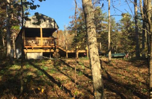 Eminence House | Secluded Ozarks Cabin in the woods Eminence MO