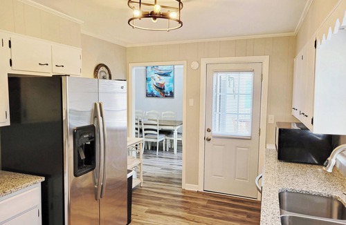 North Litchfield Beach House | Second Row Raised Beach House, Screened Porch, Easy Beach Access, Dog Friendly