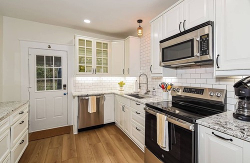 Knight Park House | Serene Home, WiFi, Close to Mercedes Benz Stadium
