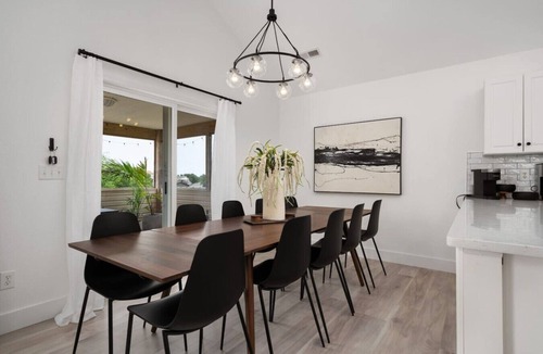 Colington House | Serenity House-Water Views, Pet Friendly & Hot Tub