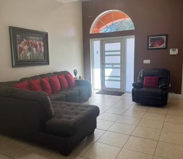 Lehigh Acres House | Serenity Stay Lehigh Acres Peaceful Retreat