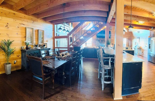 Wilson County Cabin | SEVIER LODGE AT MAY RIDGE - situated on 147 acres on top of the world