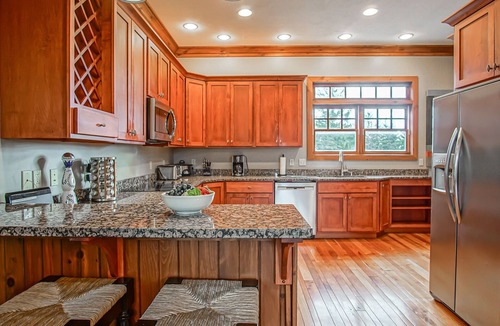 Edray House | Shays Landing #6: 4 Bedrooms, 4.5 Bath: Pvt Hot Tub, Slope Side