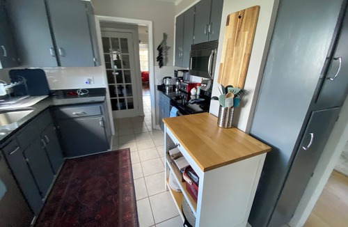Hood House | Shenandoah 3BR Mountain Retreat on 15 Acres – Views, Fire Pit, and More!