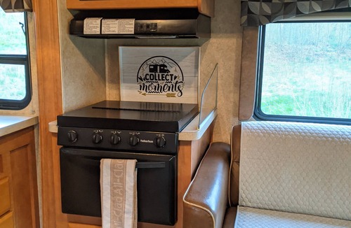 Singers Glen House | Shenandoah Valley Sightseer (set up at our farm)