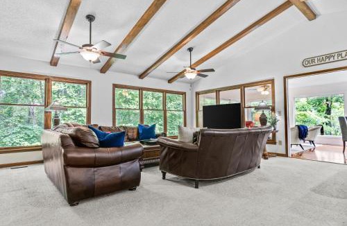 Toccoa House | Shorewood Shores Dock & Hot Tub! home