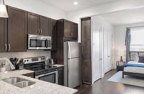 West End Apartment | Short Term Luxury in the West End