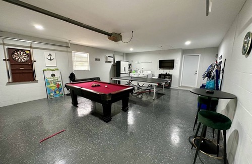 South Gate Ridge House | "Siesta Breeze Place", Entire Home minutes to Siesta Key Beach