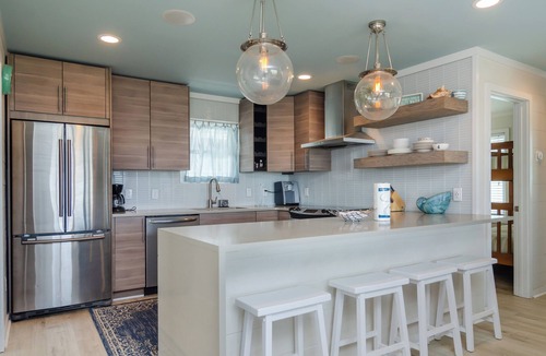 North Carolina Coast House | Single Family Home On the Beach with Heated Pool!