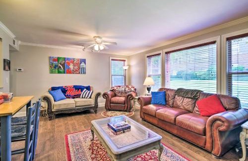 Oxford House | Sip Happens: Oxford Condo 1 Mi to Ole Miss + Grove