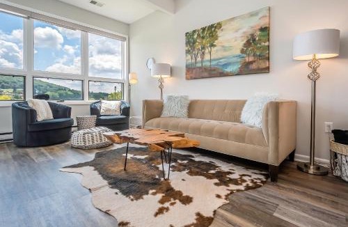McHenry House | Ski Harbor 11