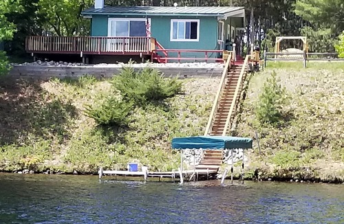 Three Lakes Cottage | Sky Meadows Cottage On Medicine Lake No Hidden Fees Please Read Our Reviews