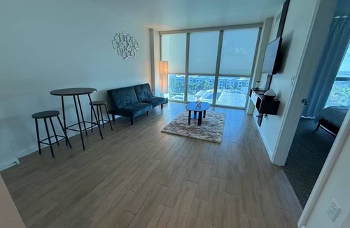 Woodford Park Apartment | Skyline Escape Fort Myers Apartment