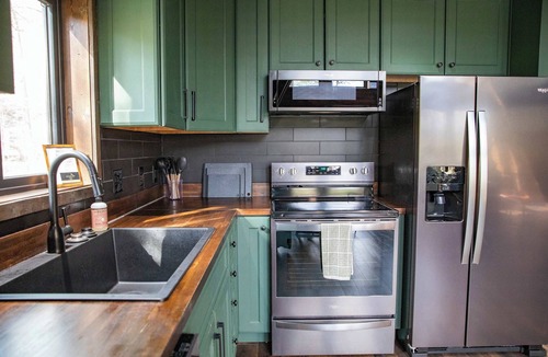 Stanton Cabin | Slate Estate Brand NEW RRG Cabin