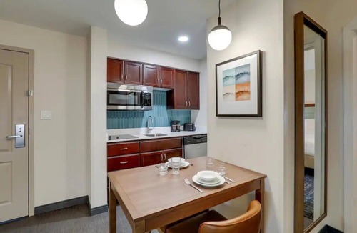 Mount Pleasant Hotel | Sleek 1BR Suite w/Free Breakfast & Parking – Perfect Mount Pleasant Location