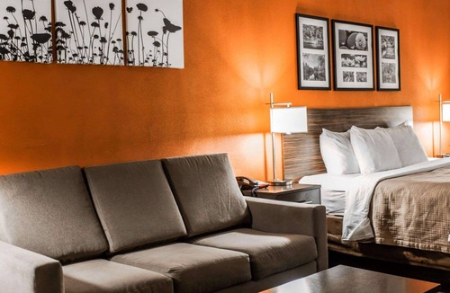 Oak Grove Hotel | Sleep Inn & Suites Fort Campbell