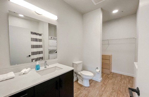 Bowling Green Apartment | Sleepover: Stylish 1BD/1BA - Bowling Green