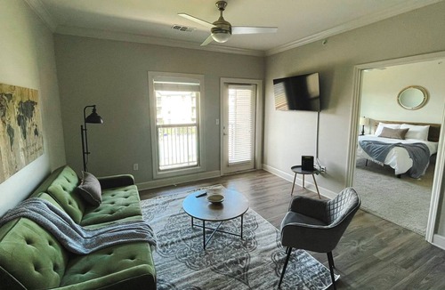 Ferndale Apartment | Sleepover: Vibrant 1BD/1BA + Gym - Little Rock