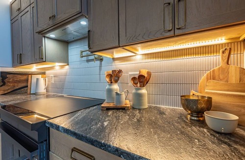 Sugar Mountain House | Sleeps 10~Stunning Views~Private Sauna~Fireplace