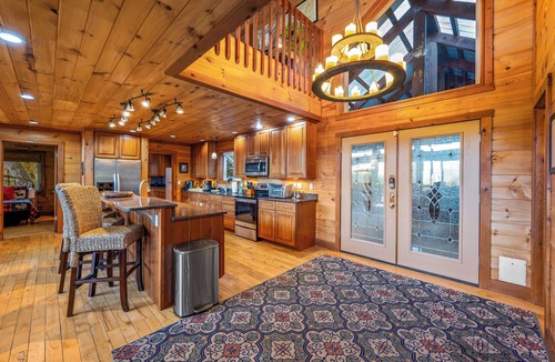 Sevierville Cabin | Sleeps 19*Stunning Views*2 Hot Tubs*Cabin + Studio