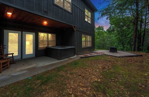 Pigeon Forge Cabin | Sleeps 22 Heated Pool HotTub Game Room PigeonForge