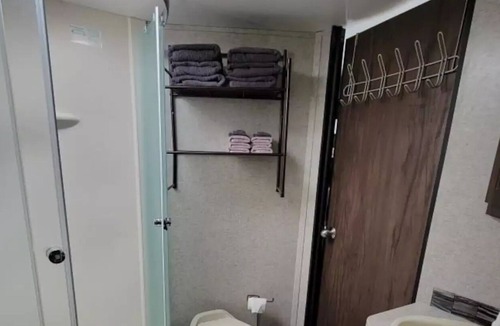 Topton House | Smith Havens Cozy Camper