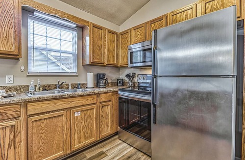 Pigeon Forge Ski Chalet | Smoky Mountain Chalet | Pool | Steps to Parkway