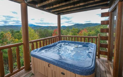 Sevierville Villa | Smoky Mountain Mist