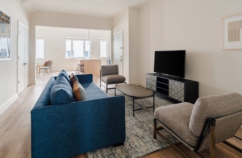 Buena Vista Apartment | Sonder The Verse | Four-Bedroom Apartment w/ Balcony
