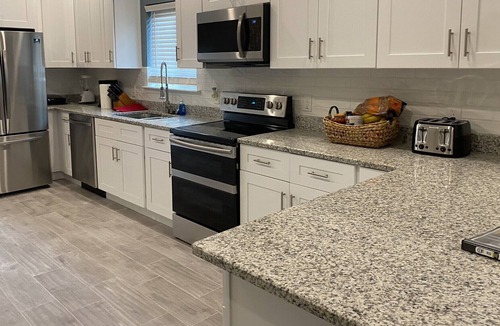 Highland Park House | Southside Long-term Corporate Haven (5 bedrooms & 5 bathrooms)
