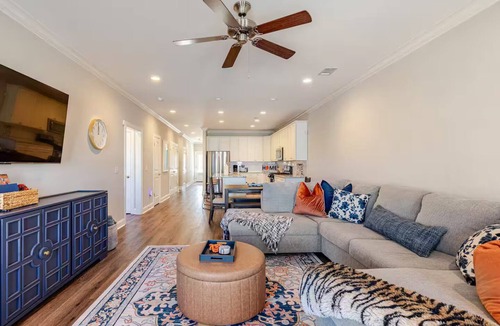 Auburn House | Spacious 12Guest Home - War Eagle Landing - Auburn